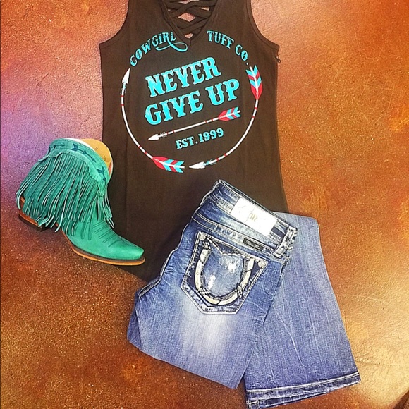 Miss Me Denim - NWT Horseshoe Miss Me Boot Jeans!